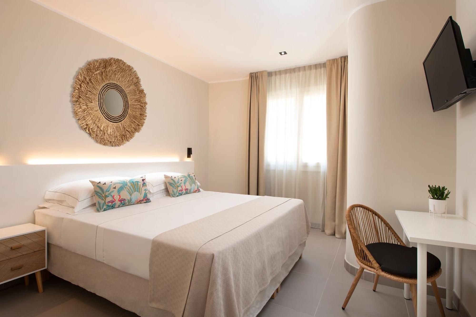 Mem Lodge And Suite Пула Экстерьер фото